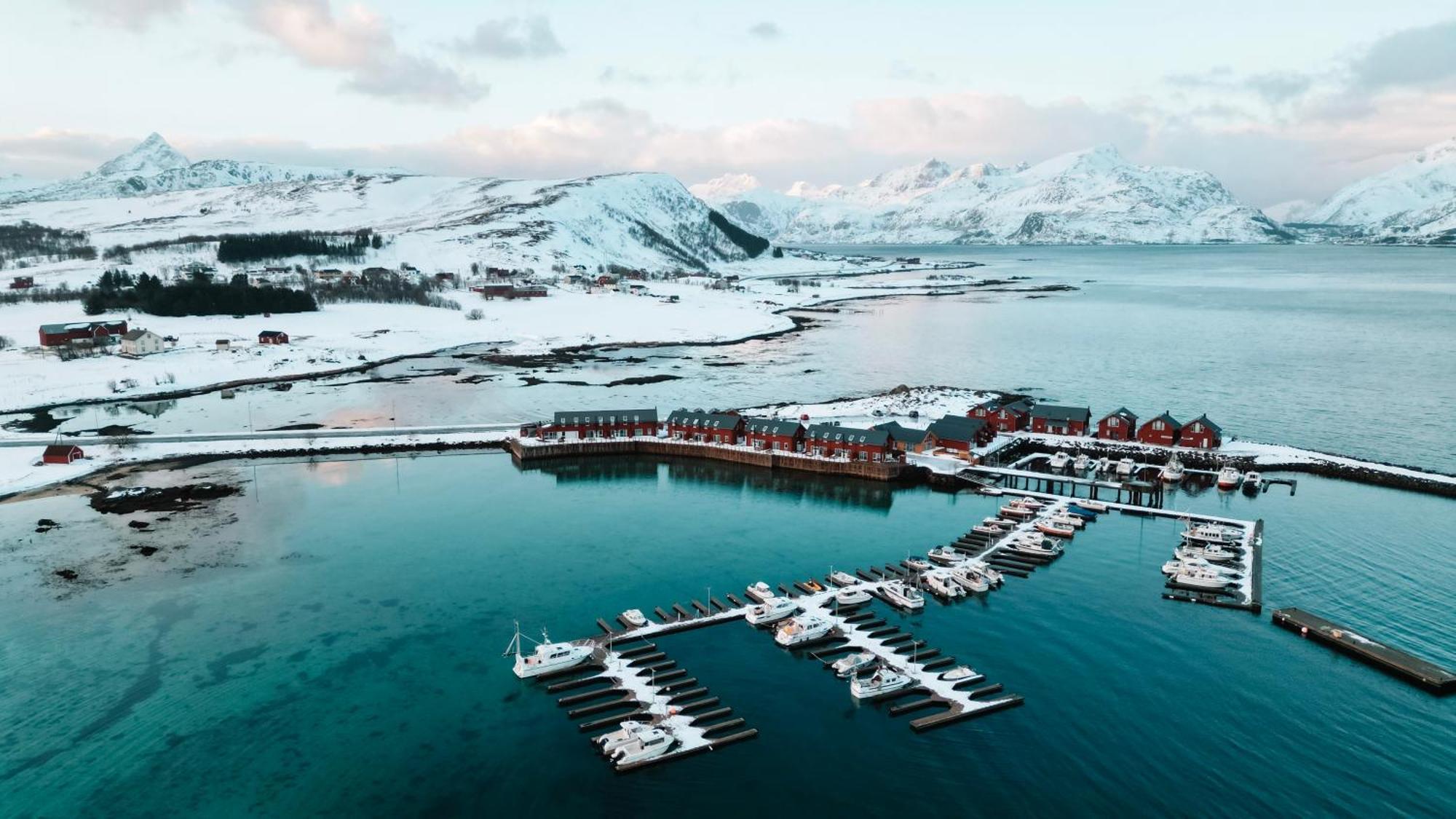 Lofoten Rorbuutleie - Lilleeidet Gravdal  المظهر الخارجي الصورة
