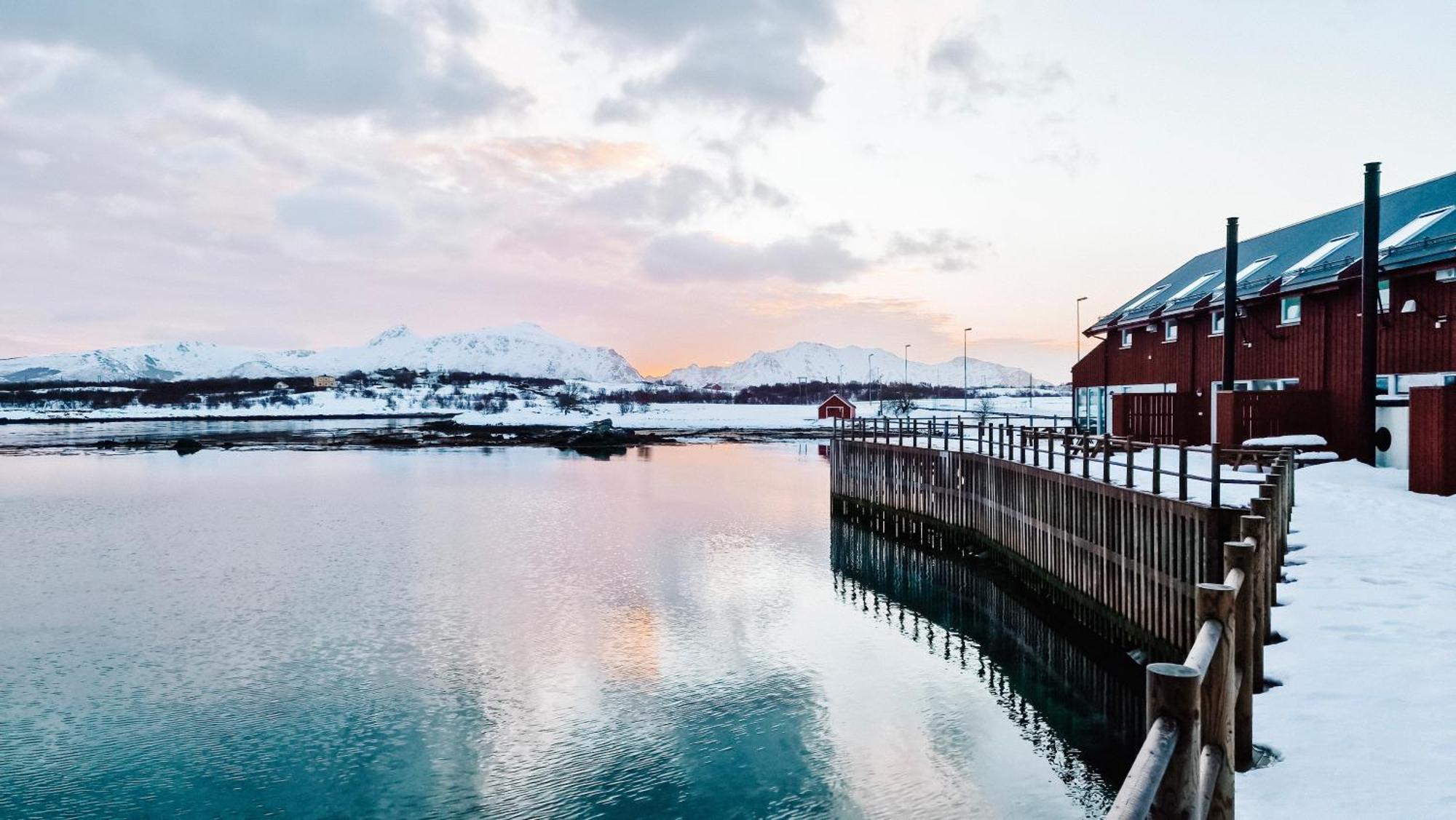 Lofoten Rorbuutleie - Lilleeidet Gravdal  المظهر الخارجي الصورة