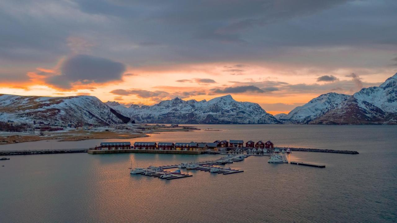 Lofoten Rorbuutleie - Lilleeidet Gravdal  المظهر الخارجي الصورة